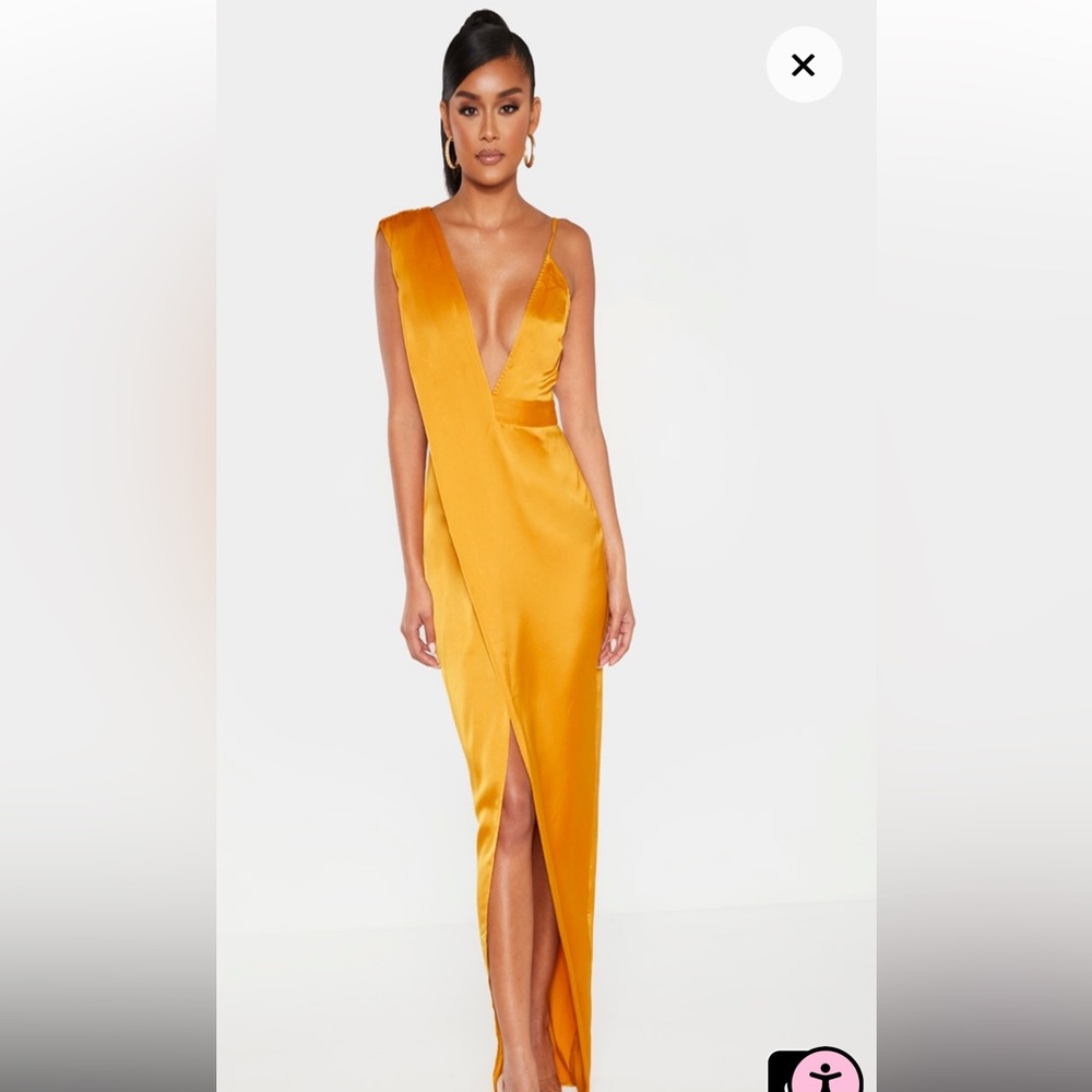Pretty Little Thing mustard/Gold Dress